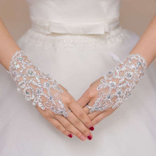 "ABSOLUTELY GORGEOUS" - SEQUINS AND RHINESTONE FINGERLESS LACE GLOVES