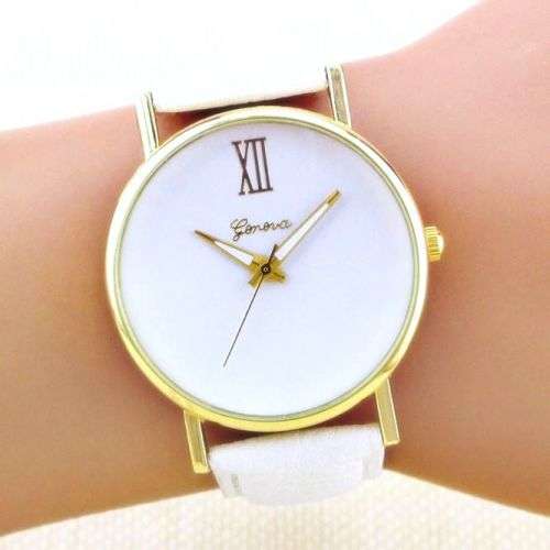 WOMAN'S WHITE RETRO DESIGN PU LEATHER BAND FASHION ANALOG ALLOY QUARTZ WRIST WATCH