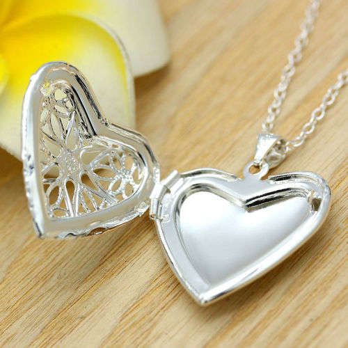 SILVER ALLOY HEART LOCKET PENDANT AND CHAIN - PERFECT FOR YOUNG LADY