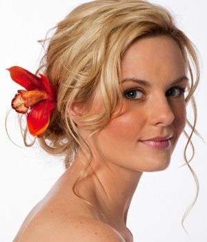 SALE!!   5pcs ORCHID BRIDAL HAIR CLIPS - PERFECT FOR BEACH WEDDING - RANDOM COLOURS WILL BE SENT