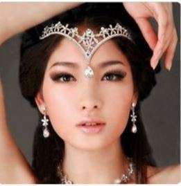 SALE!!    BRIDE'S  RHINESTONE DROP TIARA -   BRIDAL TIARA FOREHEAD DROP STYLE TIARA WITH RHINESTONE
