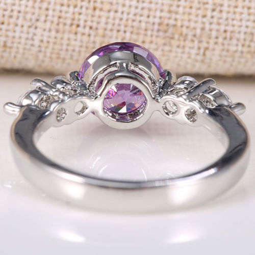 1.9CT AMETHYST AND WHITE TOPAZ CZ SET IN 925 HALLMARKED SILVER RING SIZE 11 (V 1/2)