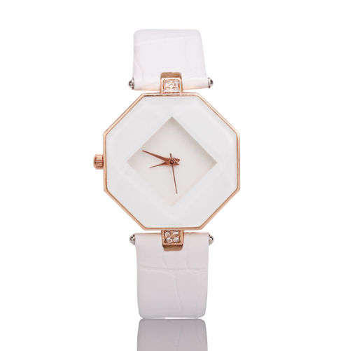 ABSOLUTELY STUNNING WHITE MULTI FACETED HEXAGONAL DIAL WATCH  WITH WHITE FAUX LEATHER STRAP