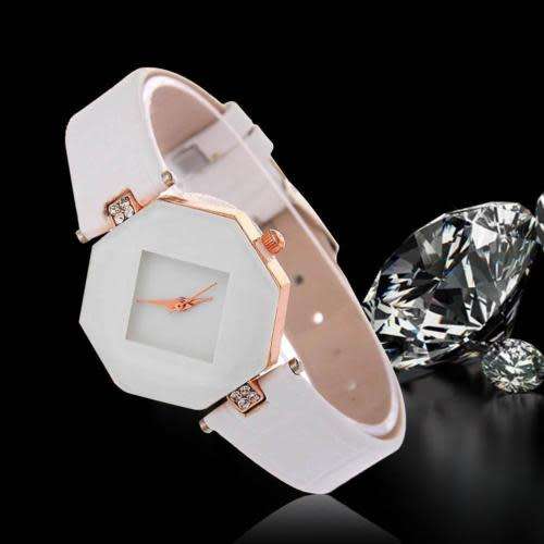 ABSOLUTELY STUNNING WHITE MULTI FACETED HEXAGONAL DIAL WATCH  WITH WHITE FAUX LEATHER STRAP