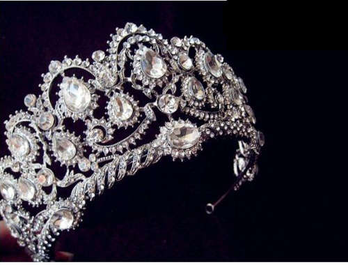 UNIQUE AND VERY DETAILED  SILVER PLATED BRIDE'S TIARA /CROWN WITH RHINESTONES   - BRIDAL TIARA