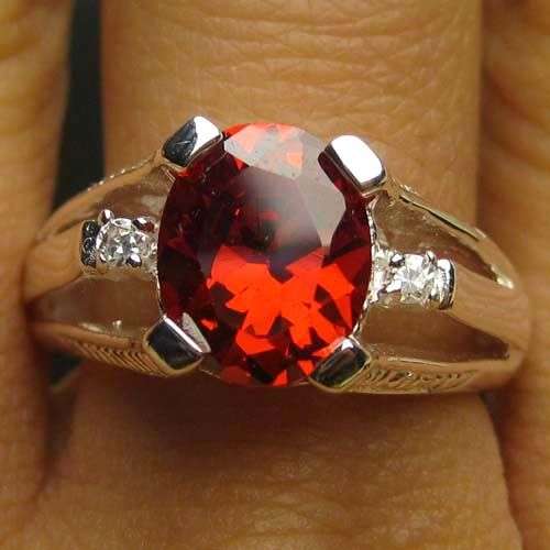 GORGEOUS GARNET & DIAMOND RING CRAFTED IN SOLID STAMPED 925 STERLING SILVER