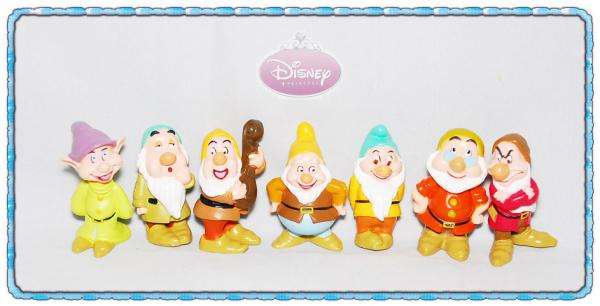 "DISNEY'S - SNOW WHITE"  SEVEN DWARFS 5cm FIGURINE (7pcs Set)