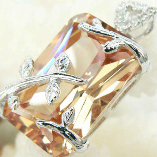 MAGNIFICENT MORGANITE QUARTZ PENDANT CRAFTED IN 925 SOLID STERLING SILVER