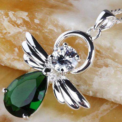 "STOCK CLEARANCE - GUARDIAN ANGEL GREEN EMERALD QUARTZ & WHITE QUARTZ PENDANT & CHAIN