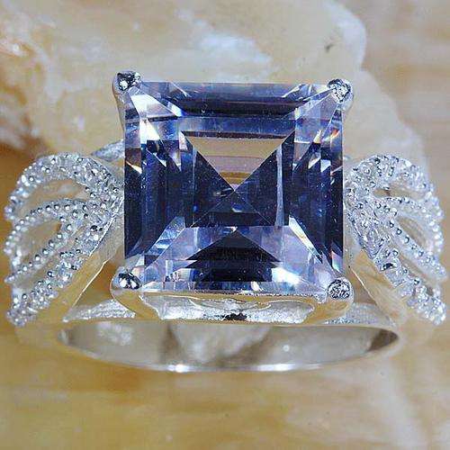 EXQUISITE EMERALD CUT WHITE TOPAZ CZ RING CRAFTED IN .925 STERLING SILVER