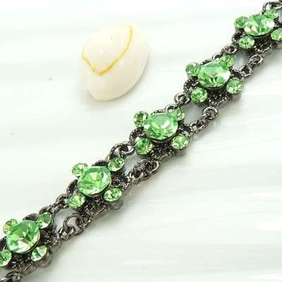 "SUMMER GREEN" GORGEOUS GREEN SWAROVSKI CRYSTAL GEMSTONE BRACELET