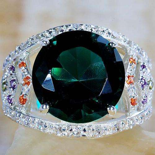 ROUND EMERALD, WHITE & GARNET QUARTZ RING CRAFTED IN HALLMARKED 925 STERLING SILVER