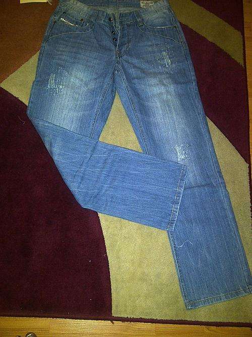 Diesel KROOLEY DNA Size W-32 L- 34