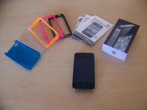 iPhone 4 16gb + Extras