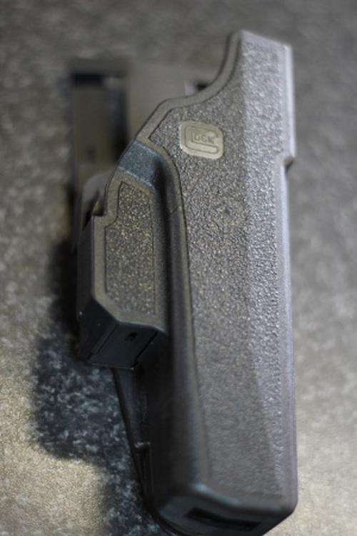 GLOCK GENUINE RETENTION Holster Fits Glock 17, 19, 22, 23, 34, 35 "NEW"