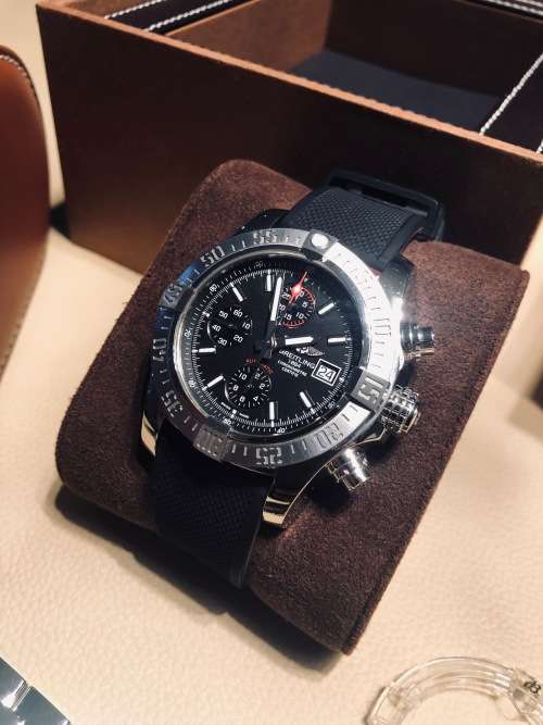 Breitling Avenger 2 Chronograph