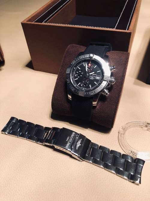 Breitling Avenger 2 Chronograph