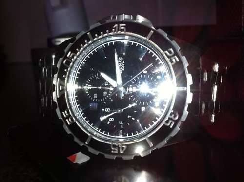 Beautiful GUESS STEEL Mens Wristwatch