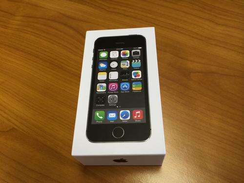 IPhone 5S 32GB BRAND NEW ****GREAT DEAL****