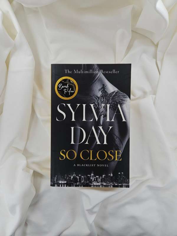 So Close by Sylvia Day - Paperback