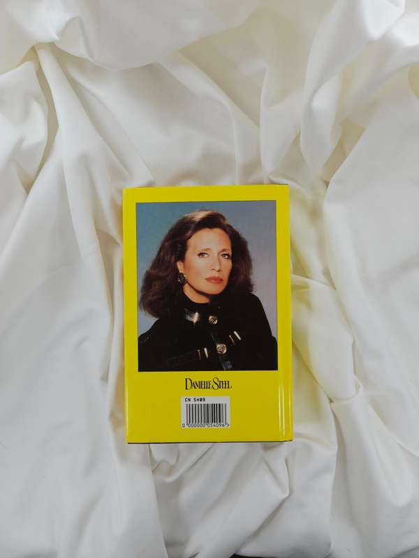 Malice by Danielle Steel - Hardback