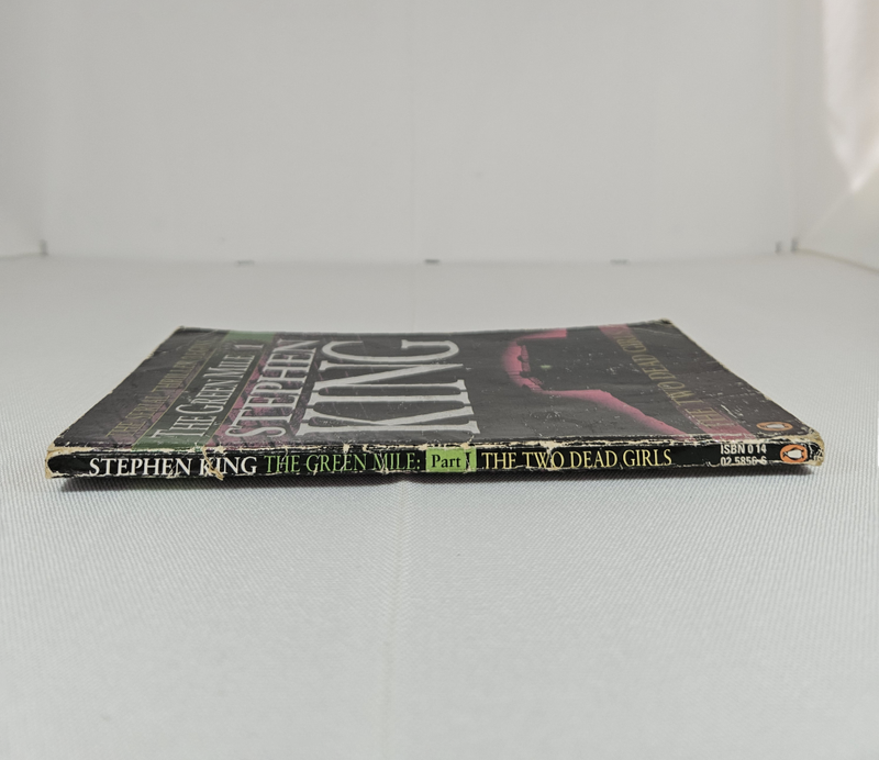 The Green Mile: Part 1 - The Two Dead Girls by Stephen King - Paperback