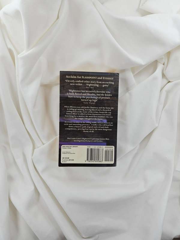 No Good Deed by Lynn S. Hightower - Paperback