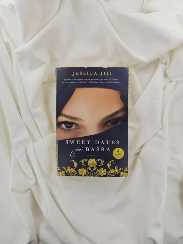 Sweet Dates in Basra by Jessica Jiji - Paperback