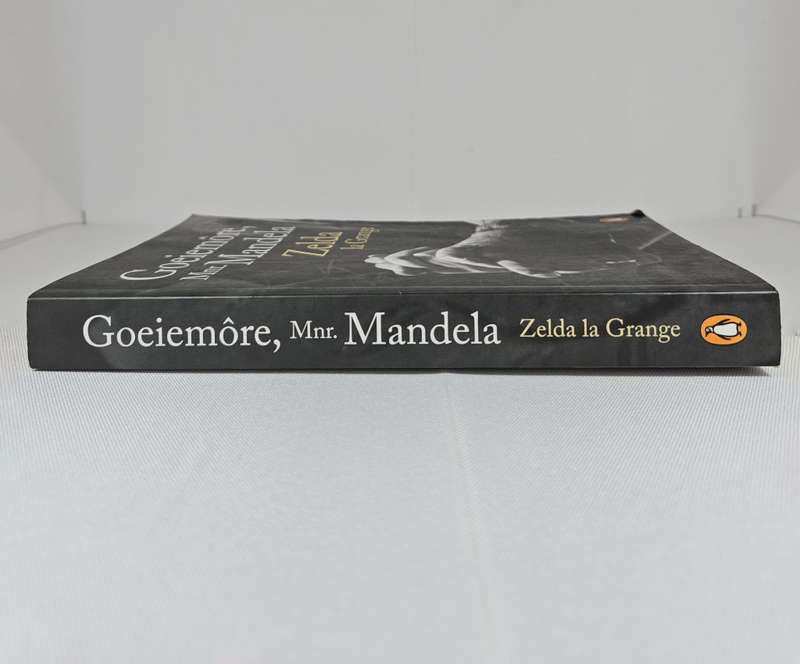 Goeiemôre, Mnr. Mandela by Zelda la Grange - Paperback