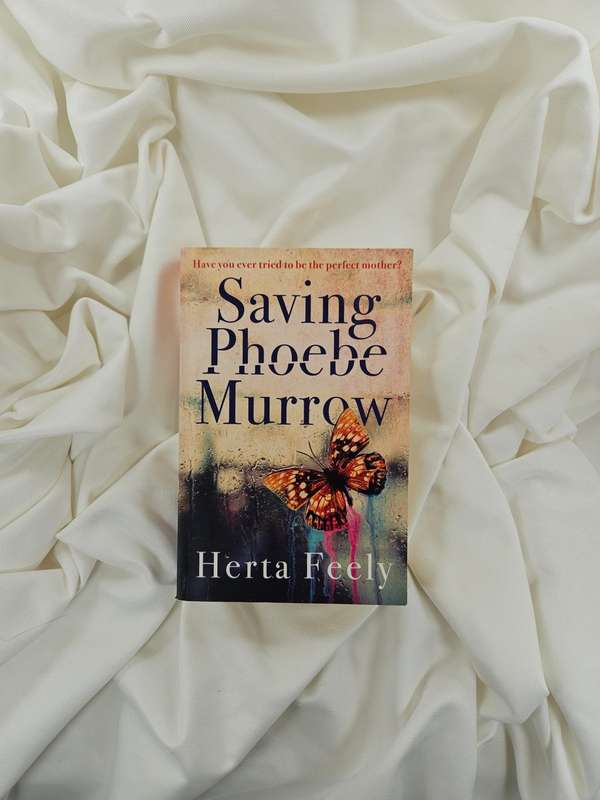 Saving Phoebe Murrow by Herta Feely - Paperback