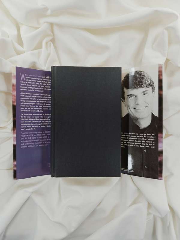 By the Light of the Moon by Dean Koontz - Hardback