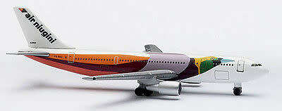 Airbus A300B4 Air Niugini - 1/500 Scale (TAS012497)(HW512152)(Herpa)