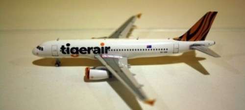 Airbus A320-200 Tigerair - 1/400 Scale (PH10811)(Phoenix Models)