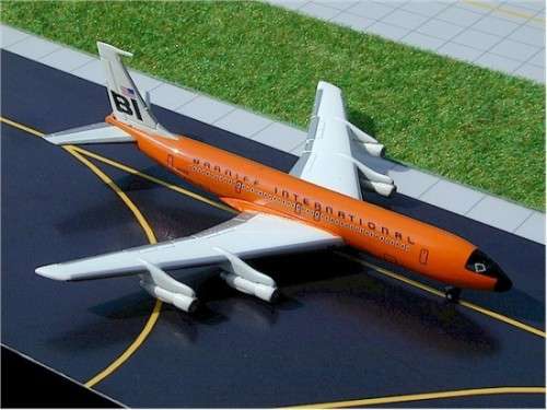 Boeing 707-327 Braniff International - 1/400 Scale (GJBNF213)(Gemini Jets)