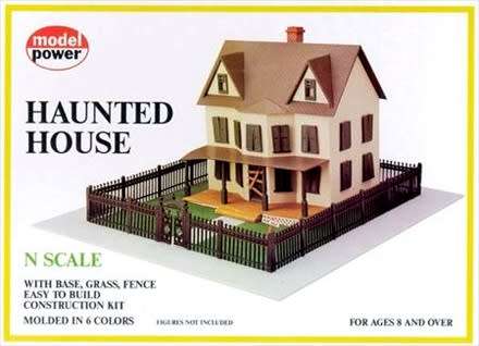 Haunted House - N Scale Model Power MOD1-1555