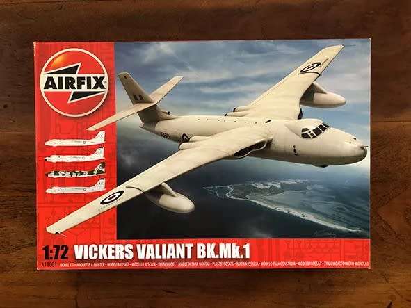 Vickers Valiant BK.Mk.1 - 1/72 Scale (A1101)(TH2002)(Airfix)