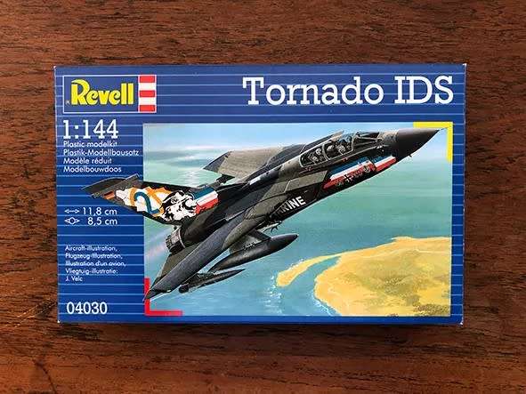 Tornado IDS - 1/144 Scale (REV04030a)(TH2023)(Revell)