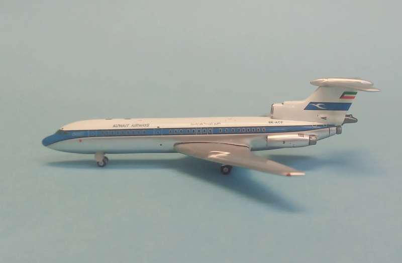 Hawker Siddeley HS121 Trident 1E Kuwait Airways -1/400 Scale (GJKAC769)(TAS4206)(Gemini Jets)