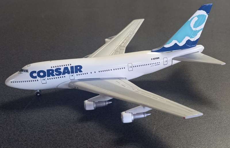 Boeing 747SP Corsair - 1/400 Scale (GJCRL063)(TAS008252)(Gemini Jets)