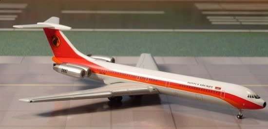 Ilyushin IL-62 TAAG Angola Airlines - 1/500 Scale (HW515054)(TAS017684)(Herpa Wings)