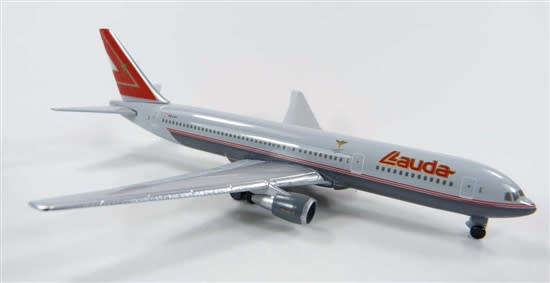 Boeing 767-300ER Lauda Air - 1/500 Scale (HW502856)(TAS012516)(Herpa Wings)