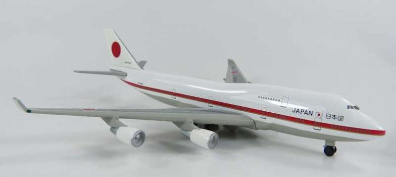 Boeing 747-400 Japan Self Defense Force - 1/500 Scale (HW511575)(TAS007099)(Herpa Wings)