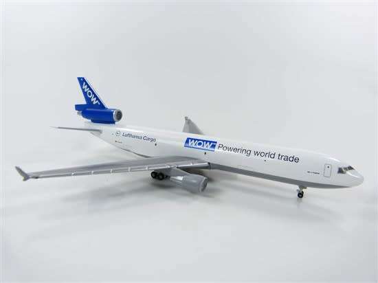 McDonnell Douglas MD-11F Lufthansa Cargo - 1/500 Scale (HW506045)(TAS013976)(Herpa Wings)