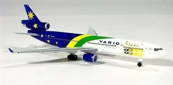 McDonnell Douglas MD-11 Varig - 1/500 Scale (HW512794)(TAS016615)(Herpa Wings)