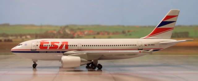Airbus A310-300 CSA Czech Airlines - 1/500 Scale (HW514781)(Herpa Wings)