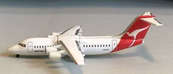 BAe146-300 QantasLink - 1/500 Scale (HW513074)(Herpa Wings)