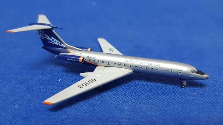 Tupolev Tu-134A Aeroflot Nord - 1/500 Scale (HW505086)(Herpa Wings)