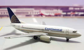 Boeing 737-700 Continental Airlines - 1/500 Scale (HW512466)(Herpa Wings)