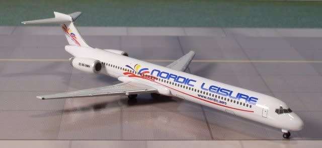 McDonnell Douglas MD-90 Nordic Leisure - 1/500 Scale (HW506151)(Herpa Wings)