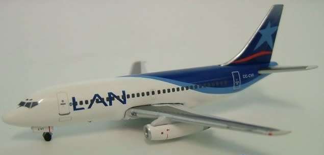 Boeing 737-200 LAN - 1/500 Scale (IF5732004)(Inflight 500)